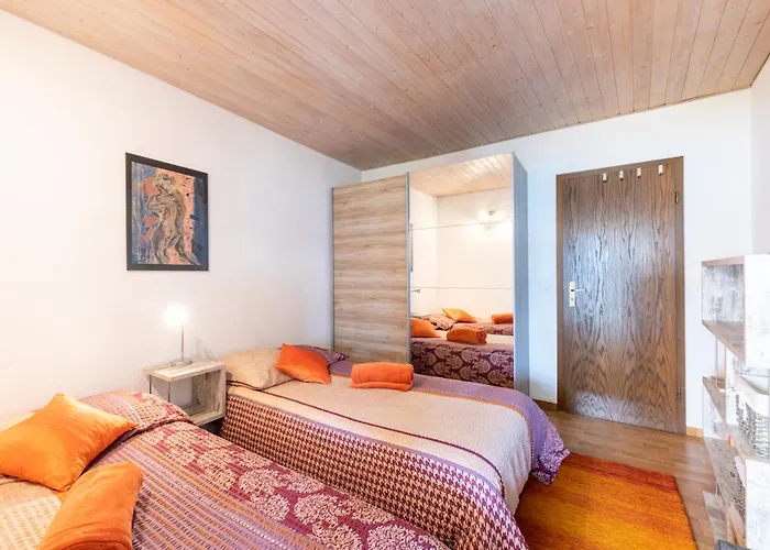 Casa-castagna Pianterreno