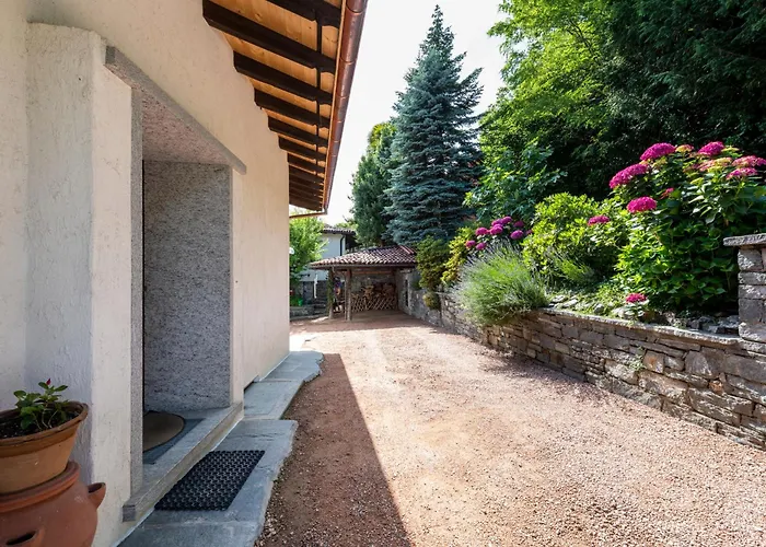 Casa-castagna Pianterreno 아파트